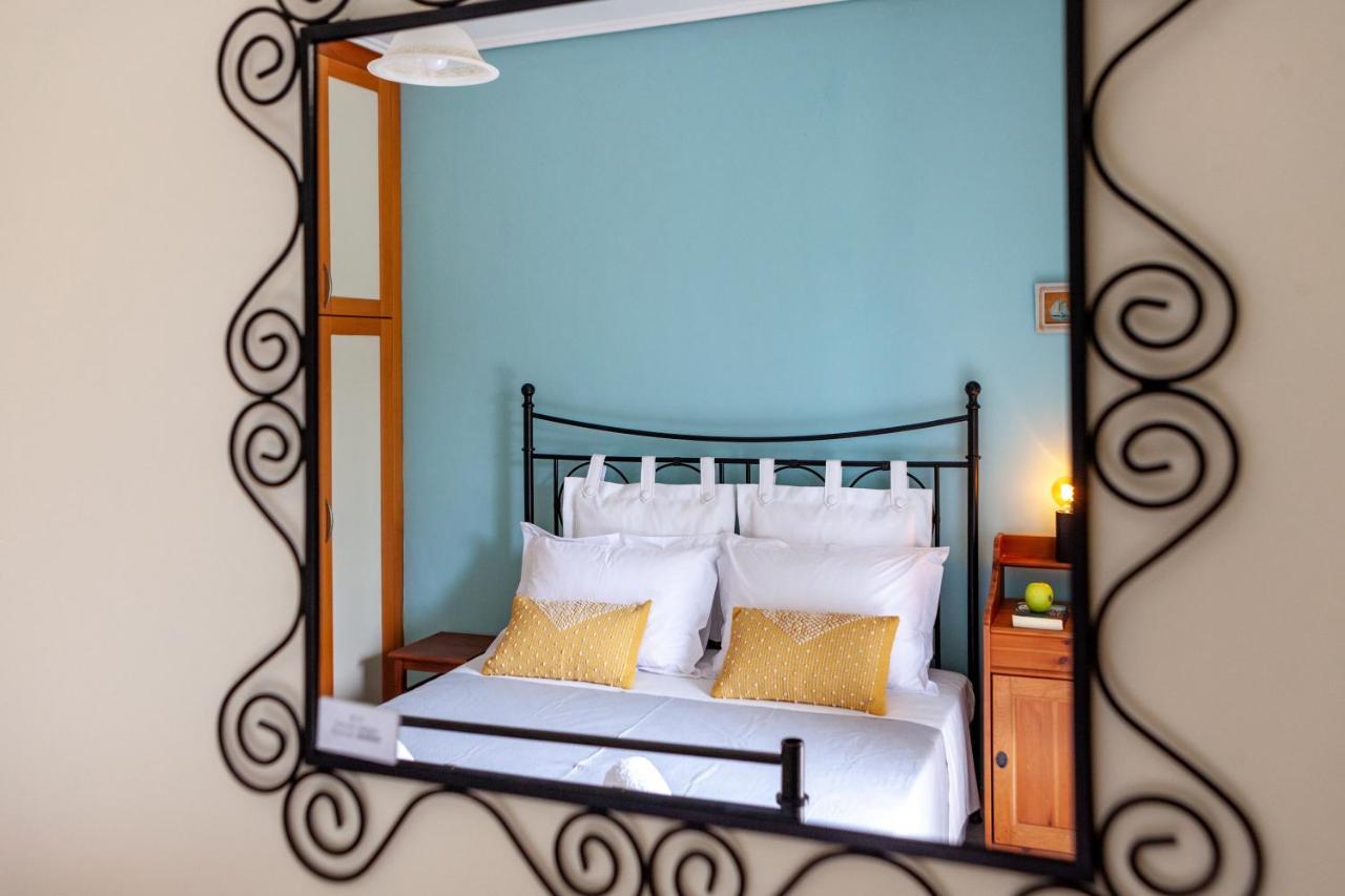 Dimeli Junior Apartment At The Beach Barbati Dış mekan fotoğraf