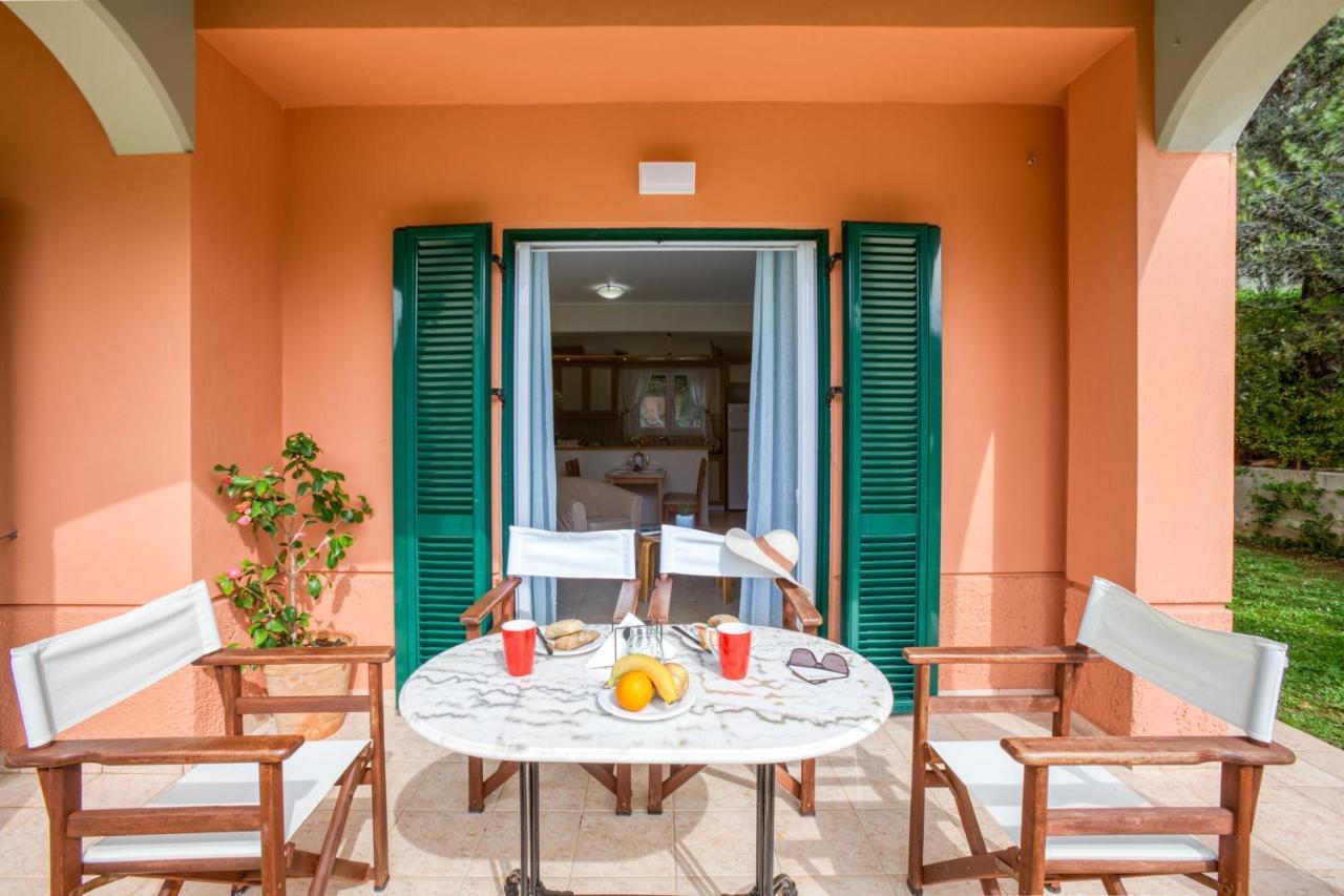 Dimeli Junior Apartment At The Beach Barbati Dış mekan fotoğraf