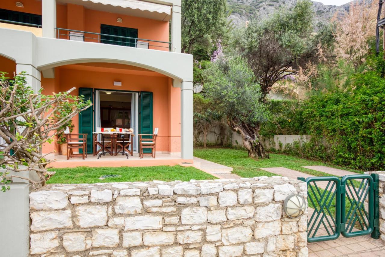 Dimeli Junior Apartment At The Beach Barbati Dış mekan fotoğraf